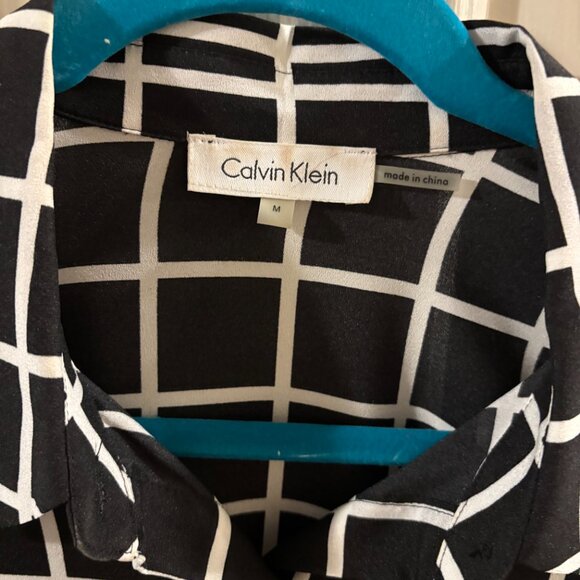 Calvin Klein Women's Black/White Windowpane Boyfriend Tunic Shirt ~ Medium - Picture 4 of 6